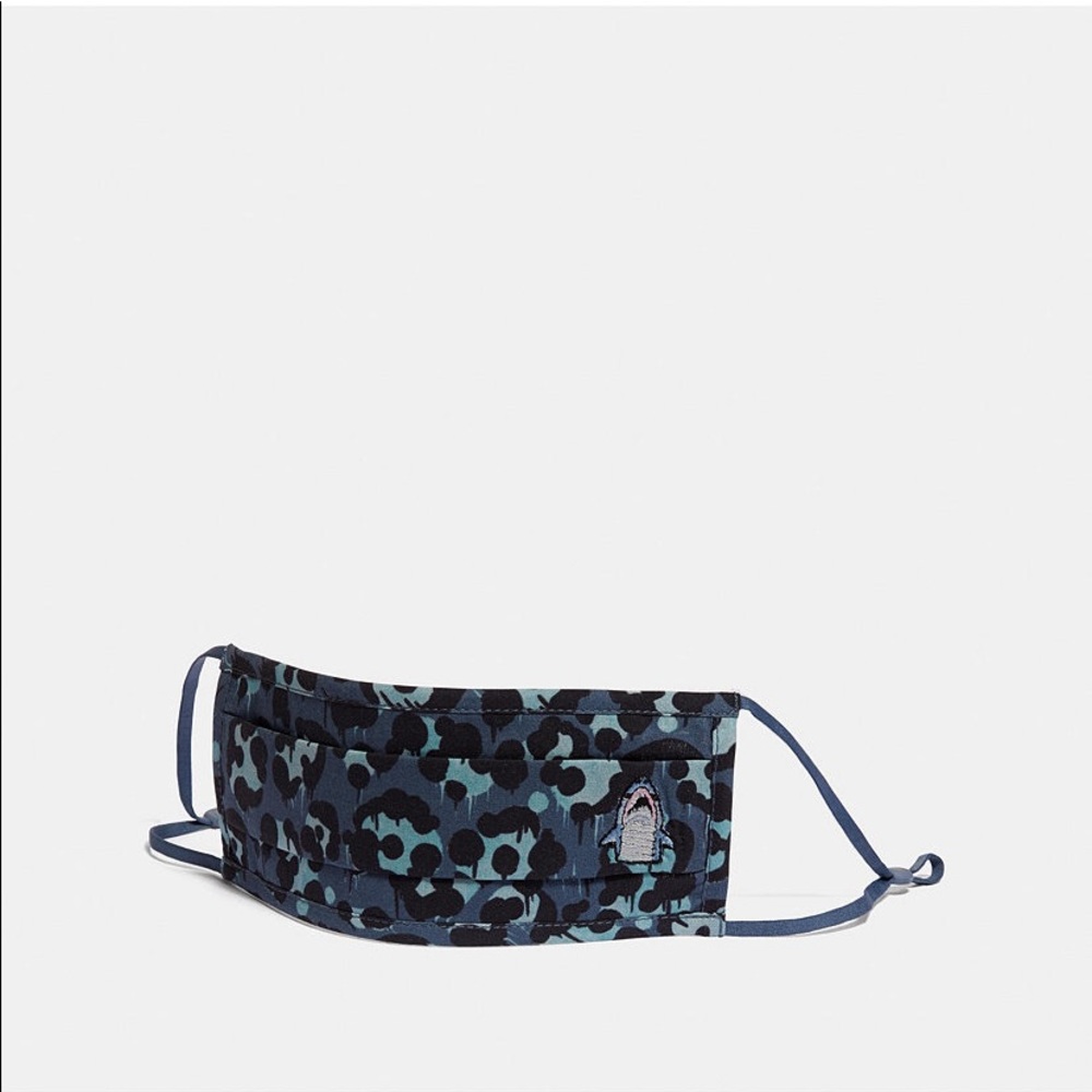 SHARKY Wild Beast Face Mask